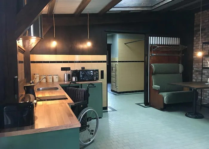 Boerderij Honswijck カントリーハウス